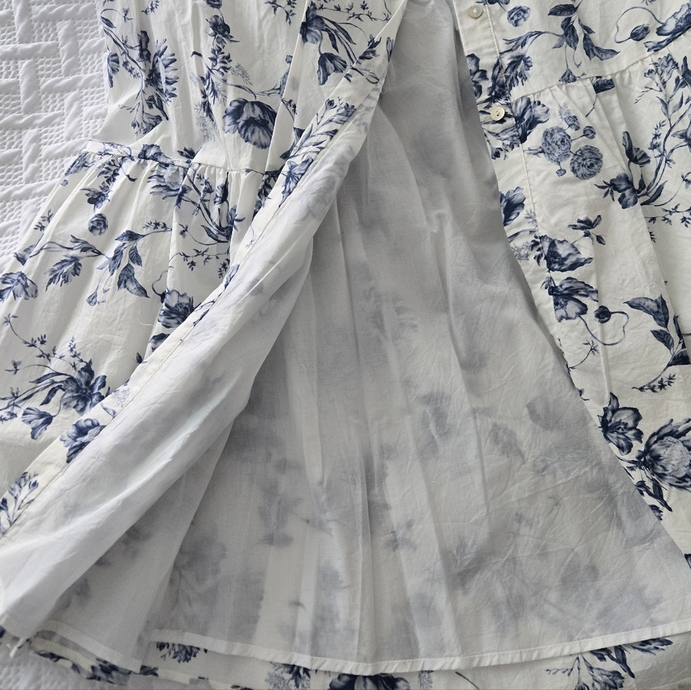 CeCe Blue and White Floral Long Sleeve Dress - Picture 6 of 7